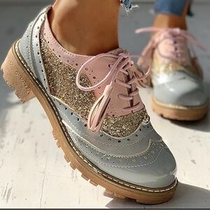 Womens Pink, Gray & Silver Glitter Wingtip Patten Leather Oxford Loafers, size 8